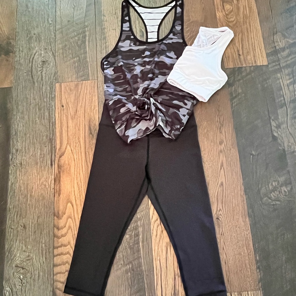 Zyia active wear set